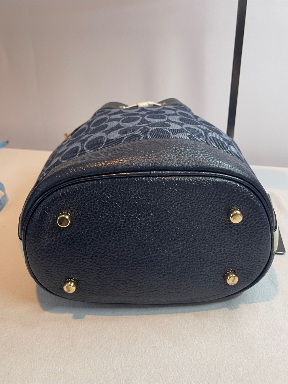 Coach D2132-C4104 Signature Jacquard Mini Bucket Bag Navy Blue & Chalk Leather - Picture 6 of 9